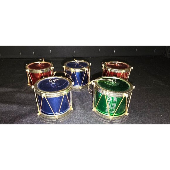 Vintage Christmas Tree Drum Shaped Ornaments Made in Hong Kong - Picture 2 of 8